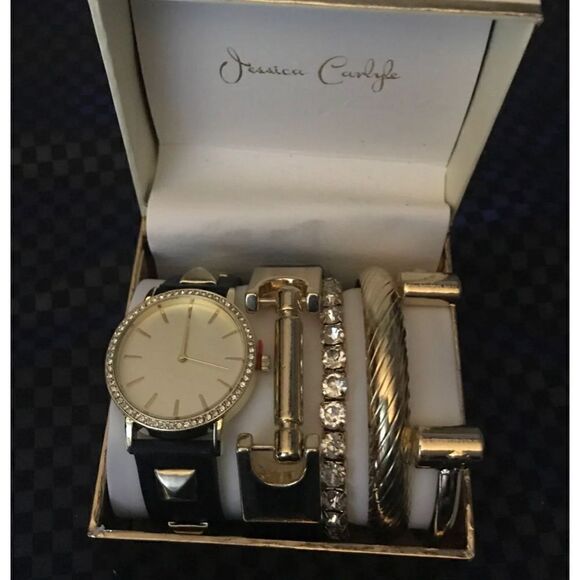 BNIB~Trendy Women's Black Studded Strap Watch & Bracelets Boxed Gift Set - Picture 2 of 4